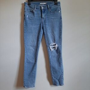 Levi's